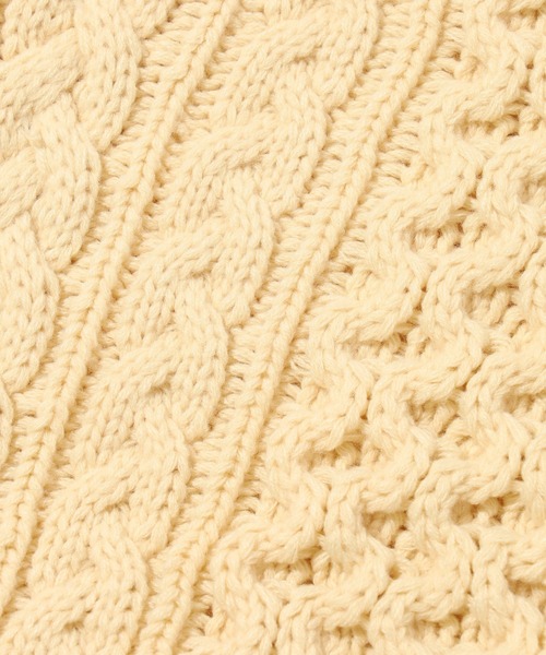 MILKFED.(ミルクフェド)の「KNIT HOODED SCARF(ニットキャップ/ビーニー・レディース・ライトブルー/ホワイト/ブラック・ONE SIZE)」の8枚目の写真