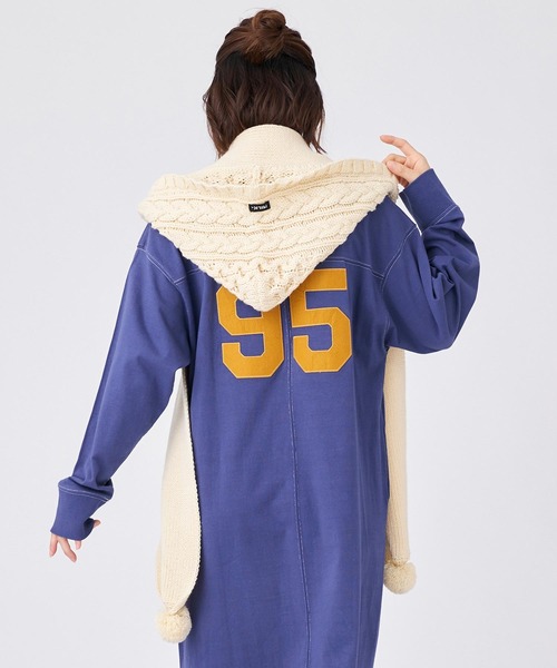 MILKFED.(ミルクフェド)の「KNIT HOODED SCARF(ニットキャップ/ビーニー・レディース・ライトブルー/ホワイト/ブラック・ONE SIZE)」の12枚目の写真