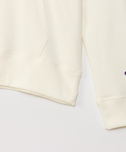 Champion(チャンピオン)の「【Champion/チャンピオン】レディース ベーシック フーデッドスウェットシャツ(パーカー・レディース・ブルー系その他2/グレー/オフホワイト/ナチュラル/サーモンピンク/ネイビー/ブラック/その他4/ブラウン系その他/ブラウン系/イエロー系その他/ブルー系その他・X-LARGE/LARGE/MEDIUM/SMALL)」の16枚目の写真