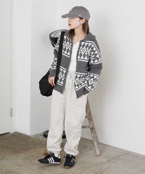AO2（アオズ）の「Cowichan like knit / カウチン風ニットブルゾン（カーディガン/ボレロ・レディース・アイボリー/グレー・FREE）」の9枚目の写真