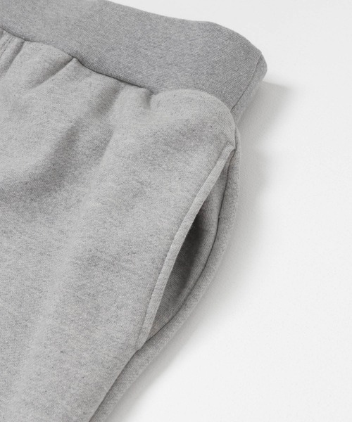 URBAN RESEARCH(アーバンリサーチ)の「アズマ裏毛スウェットワイドパンツ(スウェットパンツ・メンズ・ブラック/オフホワイト/グレー・MEDIUM/LARGE)」の4枚目の写真