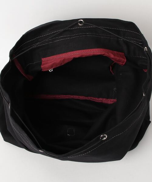 NineMicrophones(ナインマイクロフォンズ)の「DUCK KNAPSACK(バックパック/リュック・メンズ・ブラック/キャメル・FREE)」の7枚目の写真