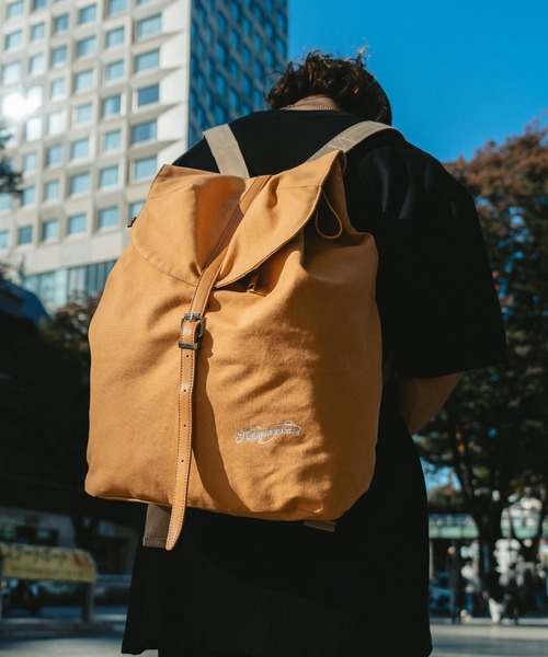 NineMicrophones(ナインマイクロフォンズ)の「DUCK KNAPSACK(バックパック/リュック・メンズ・ブラック/キャメル・FREE)」の12枚目の写真