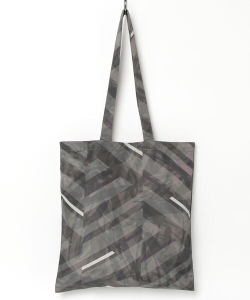 NANO universe(ナノユニバース)の「「GriffinHartland」別注総柄トートバッグ(トートバッグ・メンズ・カーキ/ブラック・FREE)」の12枚目の写真