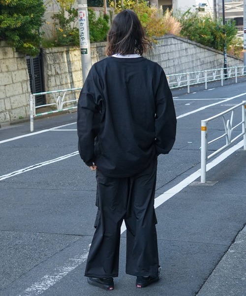 RVCA（ルーカ）の「RVCA メンズ  RECESSION LS TEE ロンＴ【2023年冬モデル】/ルーカワンポイントブランドロゴ無地クルーネックオーバーサイズロングTシャツ（Tシャツ/カットソー・メンズ・ホワイト/チョコ/ブラック/オリーブ・SMALL/MEDIUM/LARGE/X-LARGE）」の14枚目の写真