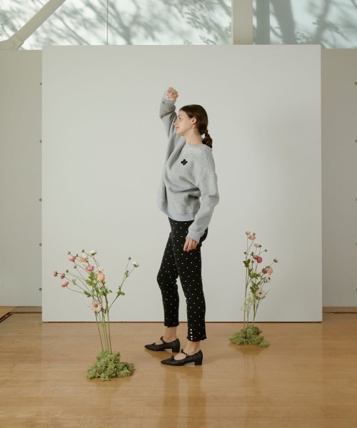 MIRO AMURETTE（ミロアミュレット）の「36 over sweat/ロゴ入りオーバースウェット（スウェット・レディース・グレー・FREE）」の8枚目の写真