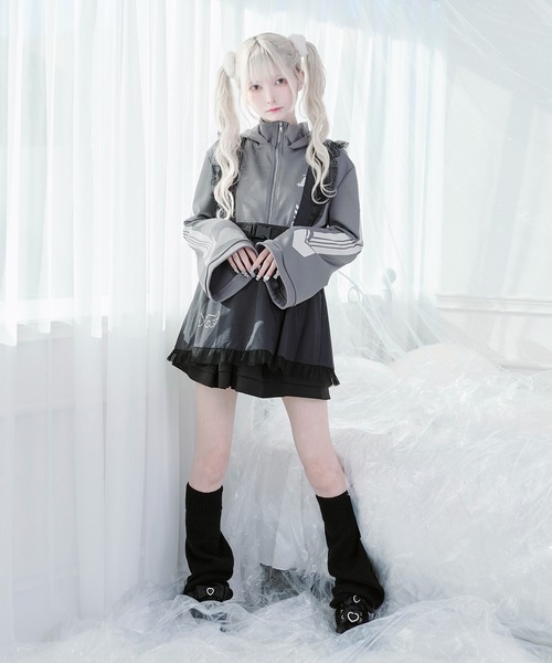 Pal elfy(パルエルフィー)の「フレア袖ジャージ(ジャージ・レディース・ネイビー/グレー・フリー)」の16枚目の写真