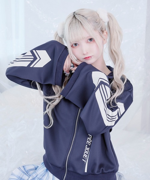 Pal elfy(パルエルフィー)の「フレア袖ジャージ(ジャージ・レディース・ネイビー/グレー・フリー)」の21枚目の写真