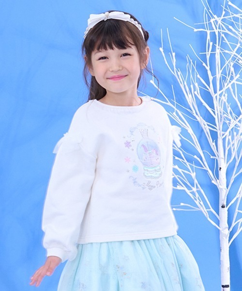 mezzo piano（メゾピアノ）の「スノードーム アップリケ刺しゅう