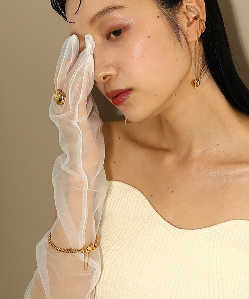 voov（ブーブ）の「【金属アレルギー対応】平チェーン バックル 中折れ ブレスレット サージカルステンレス（ブレスレット・レディース・ゴールド/シルバー・フリー）」の3枚目の写真
