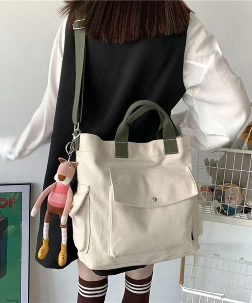 gossip!ロサンゼルス(ゴシップロサンゼルス)の「2WAY キャンバストートバッグ ショルダーバッグ ハンドトート 多ポケット 大容量(ショルダーバッグ・レディース・ブラック/オフホワイト/ブラウン・FREE)」の1枚目の写真