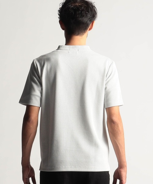 NICOLE CLUB FOR MEN（ニコルクラブフォーメン）の「ボックスミニワッフル半袖Tシャツ（Tシャツ/カットソー・メンズ・ブラック系/ホワイト系/ブラック/ネイビー系・MEDIUM/LARGE/X-LARGE）」の5枚目の写真