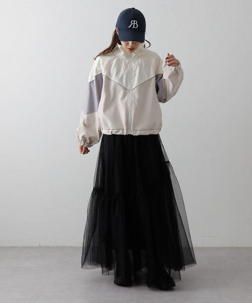 COLONY 2139（コロニートゥーワンスリーナイン）の「カラーブロッキングトラックジャケット（ジャージ・レディース・アイボリー/ネイビー/ブラック・FREE）」の19枚目の写真