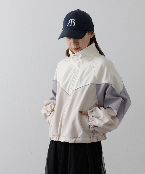 COLONY 2139（コロニートゥーワンスリーナイン）の「カラーブロッキングトラックジャケット（ジャージ・レディース・アイボリー/ネイビー/ブラック・FREE）」の18枚目の写真