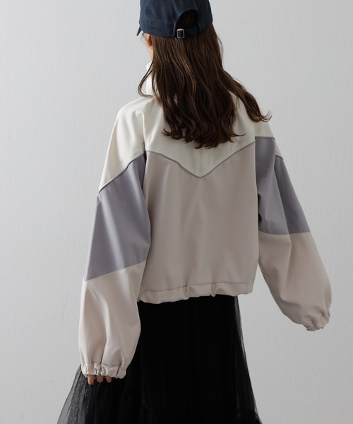 COLONY 2139（コロニートゥーワンスリーナイン）の「カラーブロッキングトラックジャケット（ジャージ・レディース・アイボリー/ネイビー/ブラック・FREE）」の15枚目の写真
