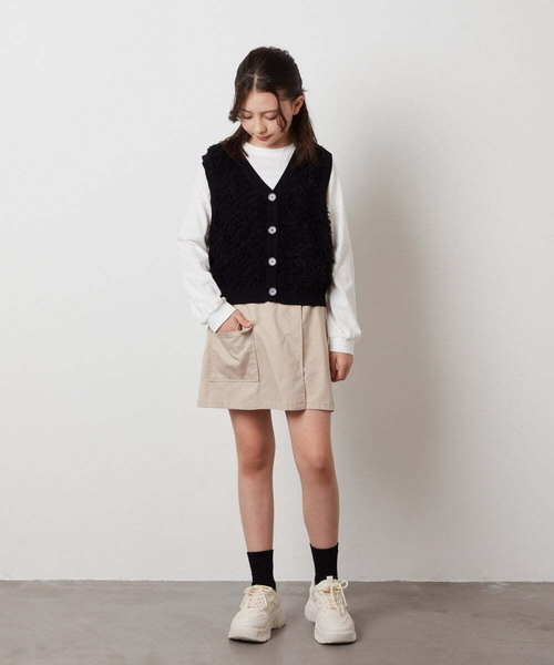 a.v.v（アーヴェヴェ）の「[130]【2点セット】フリンジニットベストセット（ベスト・キッズ・ホワイト/ブラック・130）」の16枚目の写真