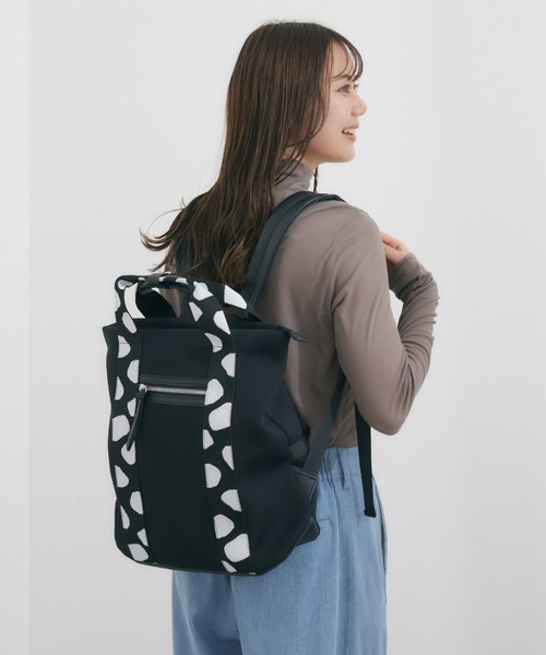 KATHARINE ROSS（キャサリンロス）の「【KATHARINE ROSS】WEB限定　パターンテープリュック（バックパック/リュック・レディース・ブラック/グレイッシュベージュ・MEDIUM）」の10枚目の写真