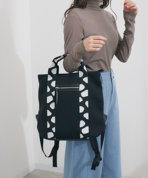 KATHARINE ROSS（キャサリンロス）の「【KATHARINE ROSS】WEB限定　パターンテープリュック（バックパック/リュック・レディース・ブラック/グレイッシュベージュ・MEDIUM）」の16枚目の写真