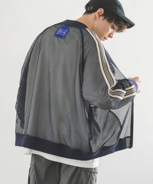 PERSON'S(パーソンズ)の「【PERSON’S/パーソンズ】サイドラインメッシュトラックルーズジャケット(ブルゾン・メンズ・ホワイト/ネイビー・MEDIUM/LARGE)」の2枚目の写真