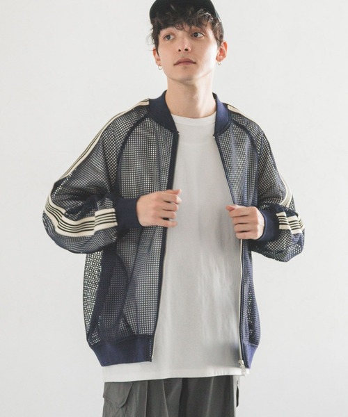 PERSON'S(パーソンズ)の「【PERSON’S/パーソンズ】サイドラインメッシュトラックルーズジャケット(ブルゾン・メンズ・ホワイト/ネイビー・MEDIUM/LARGE)」の14枚目の写真