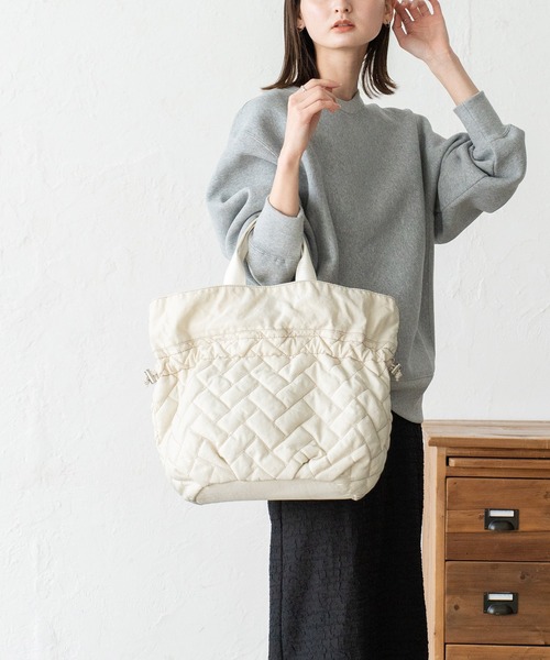 【セール】キルティング2wayトートバッグ(トートバッグ)|VitaFelice(ヴィータフェリーチェ) 【セール】キルティング2wayトートバッグ(トートバッグ)|VitaFelice(ヴィータフェリーチェ)