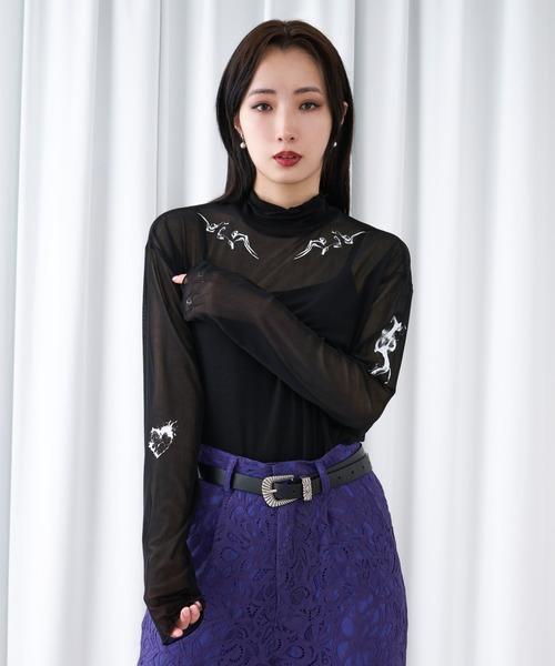 Ellno Loset（エルノロゼット）の「タトゥープリントシアーインナー（Tシャツ/カットソー・メンズ・ライトグレー/ブラック/ブラック系その他/チャコールグレー・MEDIUM/LARGE）」の21枚目の写真