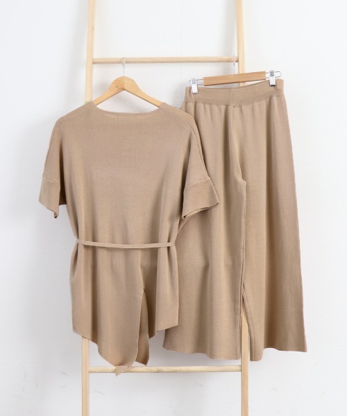 Miniministore(ミニミニストア)の「ニットセットアップ 冷感タッチレディース(サロペット/オーバーオール・レディース・ブラック/ミント/ベージュ/ブラウン・FREE)」の16枚目の写真