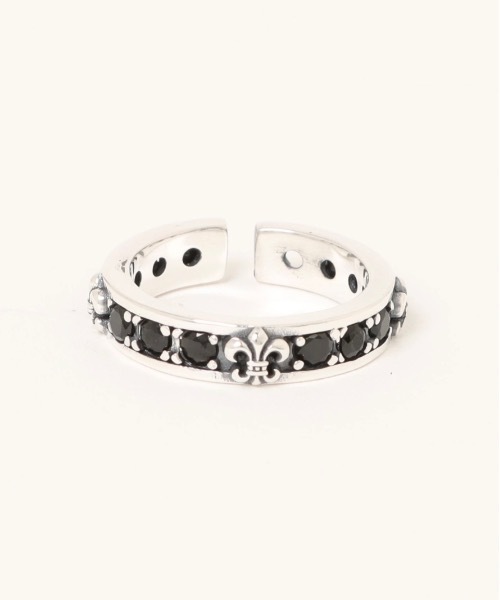 blatto(ブラット)の「【blatto 925silver】925シルバー デザイン リング bla-ring-f004 U(リング・メンズ・その他1/その他2/その他11/C/D/E/F/S/T/U/V/W/その他13/その他19/A/H/J/O/Q/X/Z/その他12/その他20/B/G/I/P/R/Y/その他14/その他15/その他16/その他17/K/M/シルバー系2/シルバー系4/L/N/シルバー系6/シルバー系7/シルバー系8/シルバー系9/シルバー系/シルバー系1/シルバー系3/シルバー系5/その他10/その他3/その他6/その他7/その他8/その他9/その他21/その他22/その他23/その他24/その他25/その他26/その他27/その他28/その他29/その他30/その他31/その他5/その他4/シルバー系その他/その他34/その他32/その他33・FREE)」の2枚目の写真