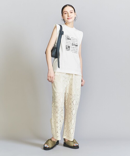 +81BRANCA(ハチイチブランカ)の「【別注】<+81BRANCA>ロールアップ フォトTシャツ(Tシャツ/カットソー・レディース・オフホワイト/ブラック・FREE)」の6枚目の写真