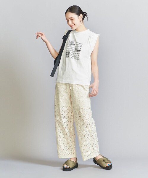 +81BRANCA(ハチイチブランカ)の「【別注】<+81BRANCA>ロールアップ フォトTシャツ(Tシャツ/カットソー・レディース・オフホワイト/ブラック・FREE)」の7枚目の写真