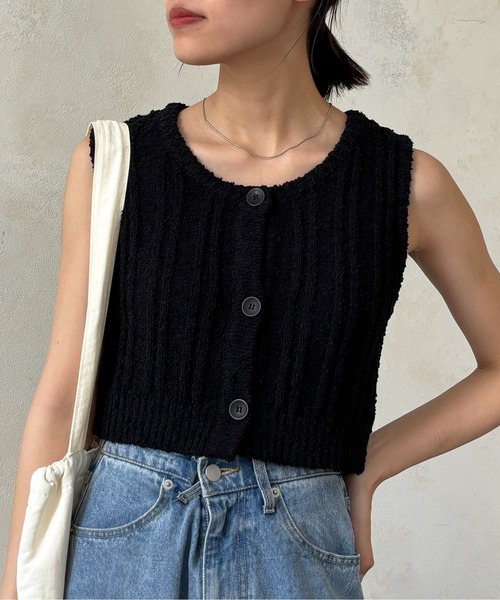 CPCM（シーピーシーエム）の「スラブヤーンコンパクトニットベスト（ニット/セーター・レディース・ブラック/ブルー/アイボリー/オレンジ・FREE）」の16枚目の写真