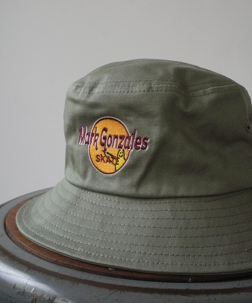 セール】【（What it isNt) ART BY MARKGONZALES】刺繍 バケットハット