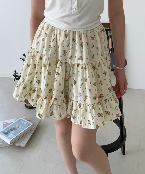 Teem Store(チームストア)の「フラワー 花柄ミニ ティアードスカート(スカート・レディース・アイボリー/ブラック・S/L/M)」の16枚目の写真