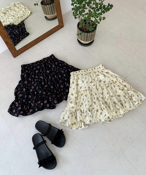 Teem Store(チームストア)の「フラワー 花柄ミニ ティアードスカート(スカート・レディース・アイボリー/ブラック・S/L/M)」の17枚目の写真