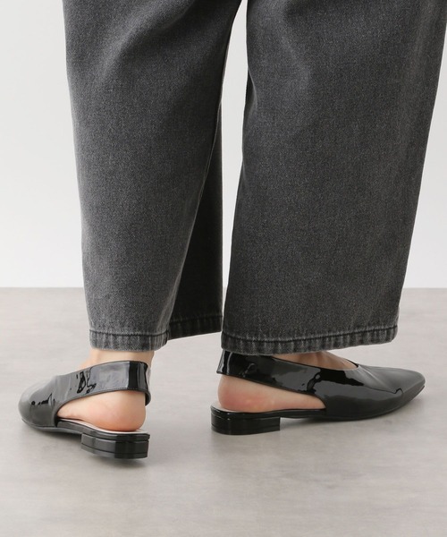 LEPSIM（レプシィム）の「メタリックバックストラップミュール　132003（その他シューズ・レディース・ブラック/シルバー・MEDIUM/LARGE）」の5枚目の写真