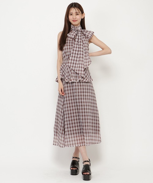 REDYAZEL（レディアゼル）の「【セットアップ可能】ボウタイノースリブラウス（シャツ/ブラウス・レディース・ブラウン/ベージュ/ブラック・FREE）」の15枚目の写真