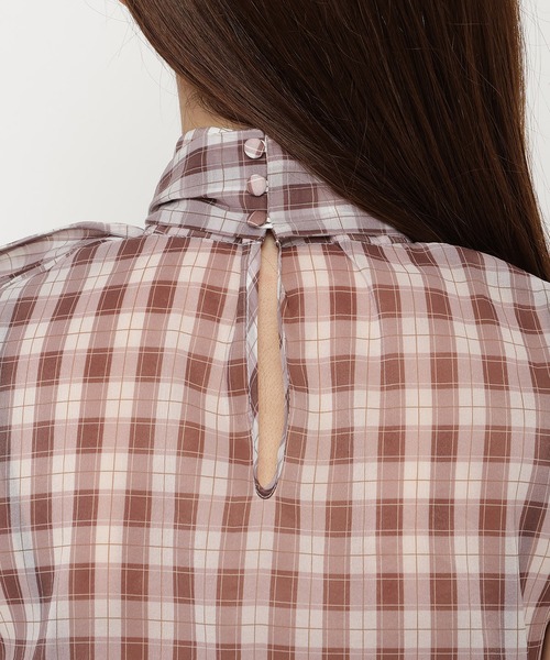 REDYAZEL（レディアゼル）の「【セットアップ可能】ボウタイノースリブラウス（シャツ/ブラウス・レディース・ブラウン/ベージュ/ブラック・FREE）」の17枚目の写真