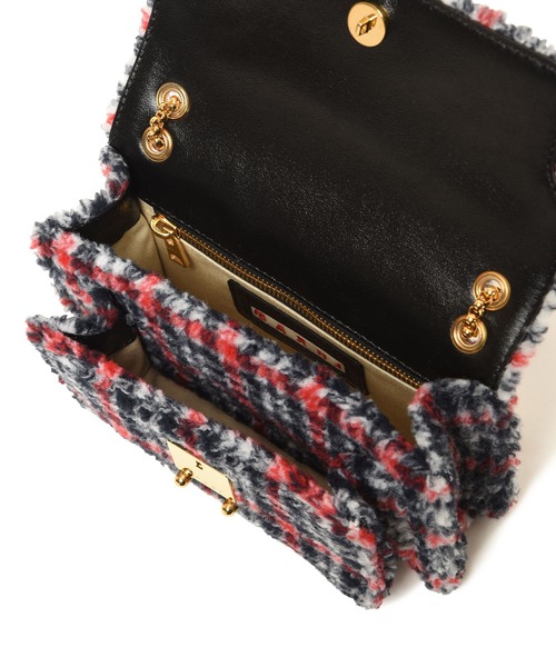 TATRAS CONCEPT STORE(タトラスコンセプトストア)の「MARNI(マルニ) TRUNK ENVELOPE CHAIN(ショルダーバッグ・レディース・マルチ・F)」の7枚目の写真