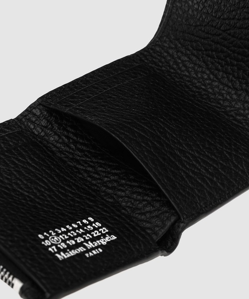 Maison Margiela（メゾンマルジェラ）の「WALLETS（財布・メンズ・ブラック/グレイッシュベージュ/ブラウン系その他・UNI）」の11枚目の写真