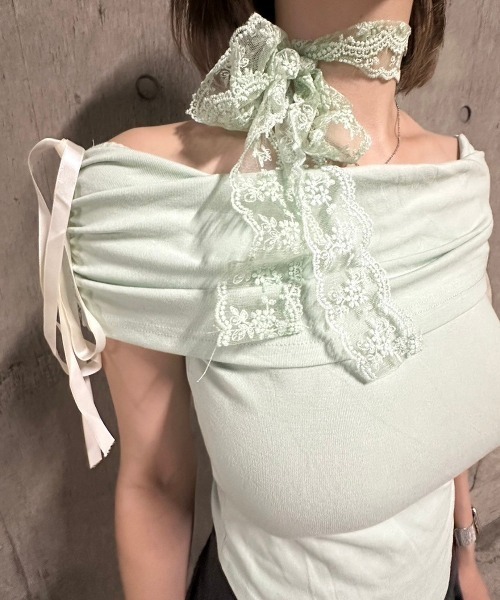 .KOM(ドットコム)の「A'GEM/9 × .kom 『.KOM/ドットケーオーエム』 リボンオフショルダートップ(Tシャツ/カットソー・レディース・グリーン/ブルー・FREE)」の3枚目の写真