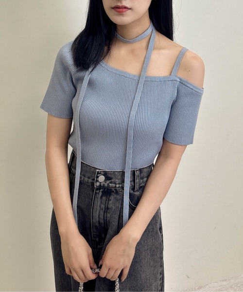 INGNI（イング）の「チョーカー付ワンショル半袖ニット（ニット/セーター・レディース・ブラック/オフホワイト/ブルー・M）」の3枚目の写真