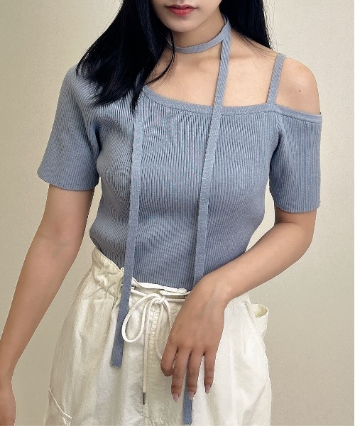 INGNI（イング）の「チョーカー付ワンショル半袖ニット（ニット/セーター・レディース・ブラック/オフホワイト/ブルー・M）」の6枚目の写真