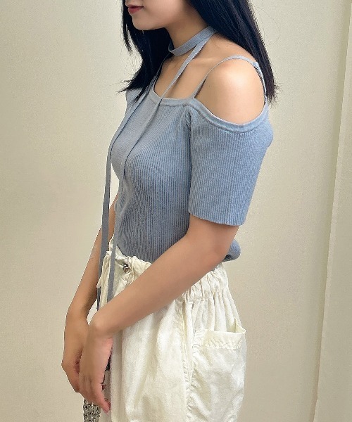 INGNI（イング）の「チョーカー付ワンショル半袖ニット（ニット/セーター・レディース・ブラック/オフホワイト/ブルー・M）」の8枚目の写真