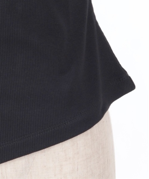 axes femme(アクシーズファム)の「ドルマン風Vネックトップス(Tシャツ/カットソー・レディース・ネイビー/ホワイト/ブラック・FREE)」の16枚目の写真