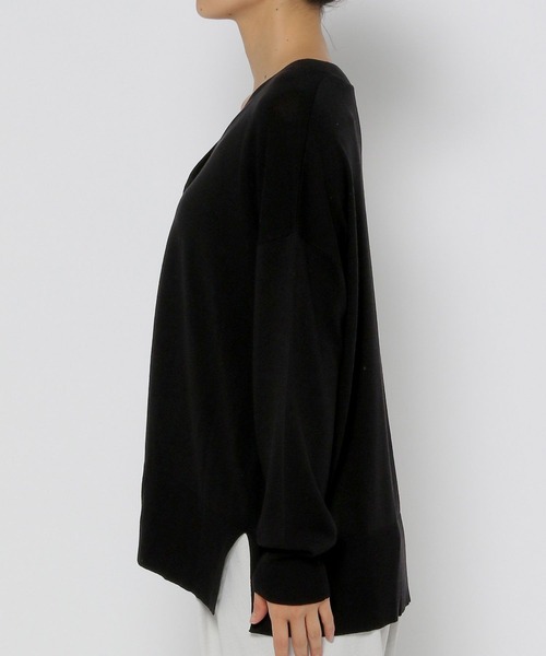 Elura（エルーラ）の「ひやっとタッチニットカーディガン/133604（カーディガン/ボレロ・レディース・ブルー/ブラック/ライトベージュ・FREE）」の13枚目の写真