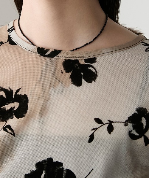 forksy.(フォルクシー)の「【forksy.】フロッキー花柄プリントプルオーバー(Tシャツ/カットソー・レディース・ベージュ/ブラウン/グレー・FREE)」の17枚目の写真