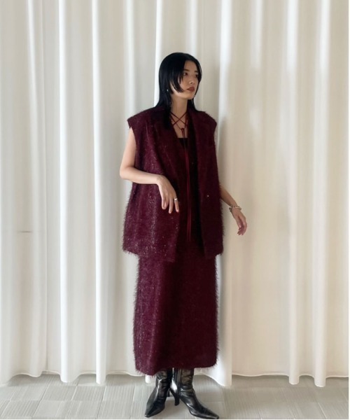アメリ 24AW FLUFFY UTILITY VEST WITH DRESS Ameri（アメリ）の「FLUFFY UTILITY VEST WITH DRESS
