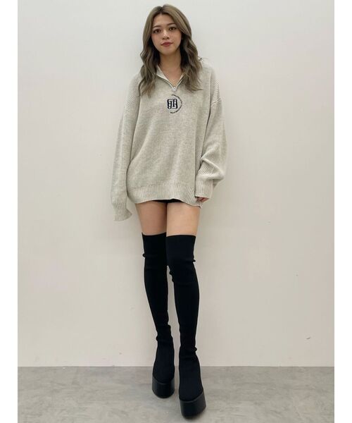 GYDA(ジェイダ)の「GYGYロゴハーフZIPニットトップス(ニット/セーター・レディース・オフホワイト/ライトグレー/ブラック・FREE)」の6枚目の写真