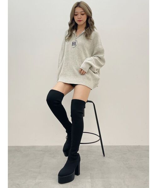 GYDA(ジェイダ)の「GYGYロゴハーフZIPニットトップス(ニット/セーター・レディース・オフホワイト/ライトグレー/ブラック・FREE)」の5枚目の写真