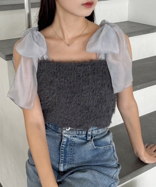 one after another NICE CLAUP（ワンアフターアナザーナイスクラップ）の「肩リボンチュールフェザービスチェ【セットで着れるカーディガンあり】（キャミソール・レディース・ラベンダー/ブラウン/アイボリー/チャコールグレー・FREE）」の12枚目の写真